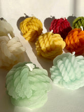 Load image into Gallery viewer, Beeswax Monkey Fist Candle