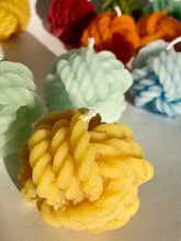 Load image into Gallery viewer, Beeswax Monkey Fist Candle