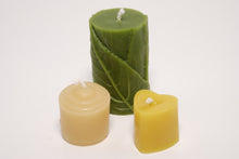 Load image into Gallery viewer, Beeswax Votive Candles