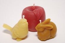 Load image into Gallery viewer, Beeswax Honey Bunny Candles
