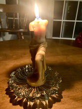 Load image into Gallery viewer, Beeswax Venus Candle
